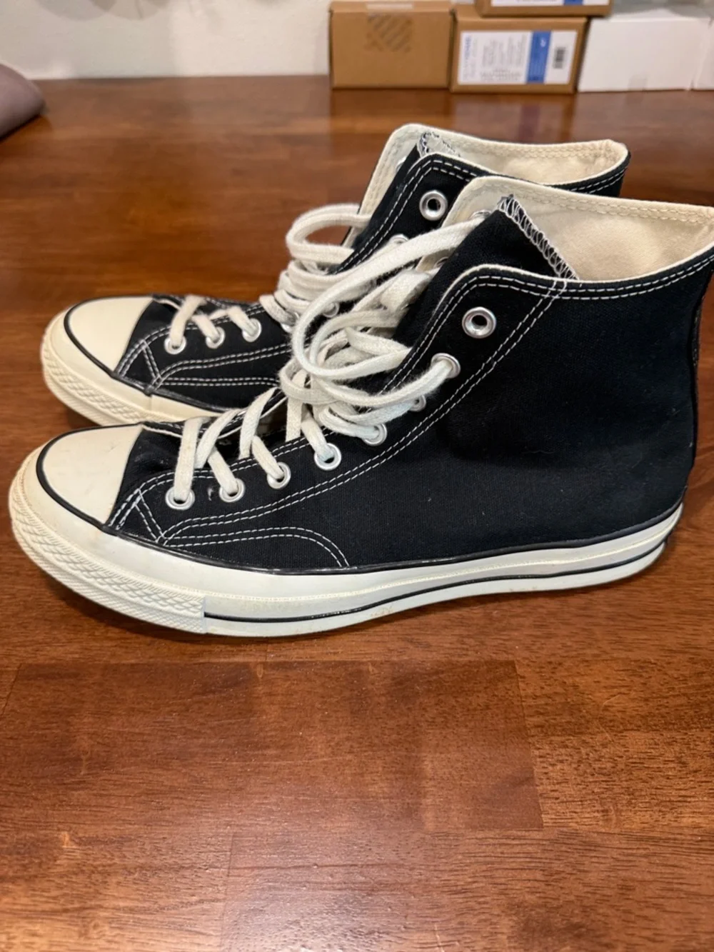 Converse Chuck 70 Black Hightops - Picture 3 of 10